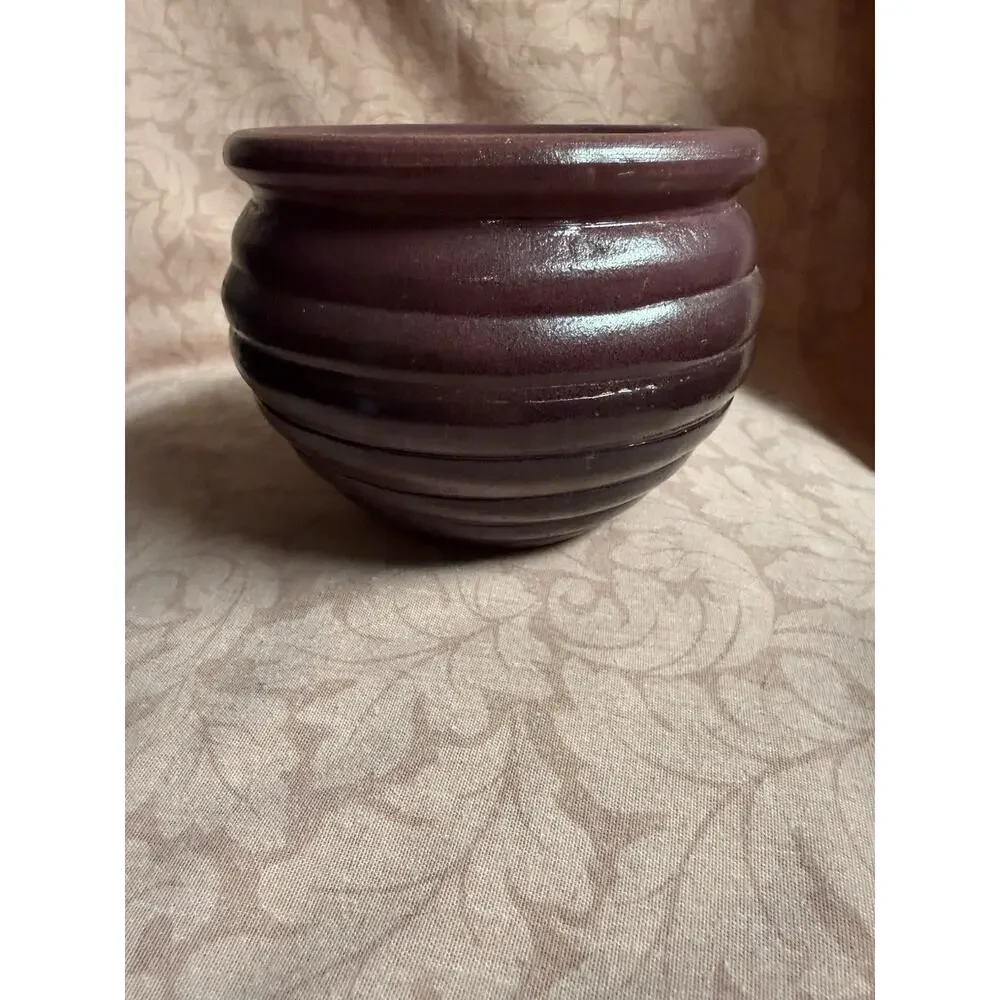 Vintage STEFANI Brazil Handmade Pottery Ribbed Maroon Jardiniere Planter Pot